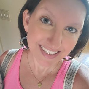 Meet your Posher, Mindy